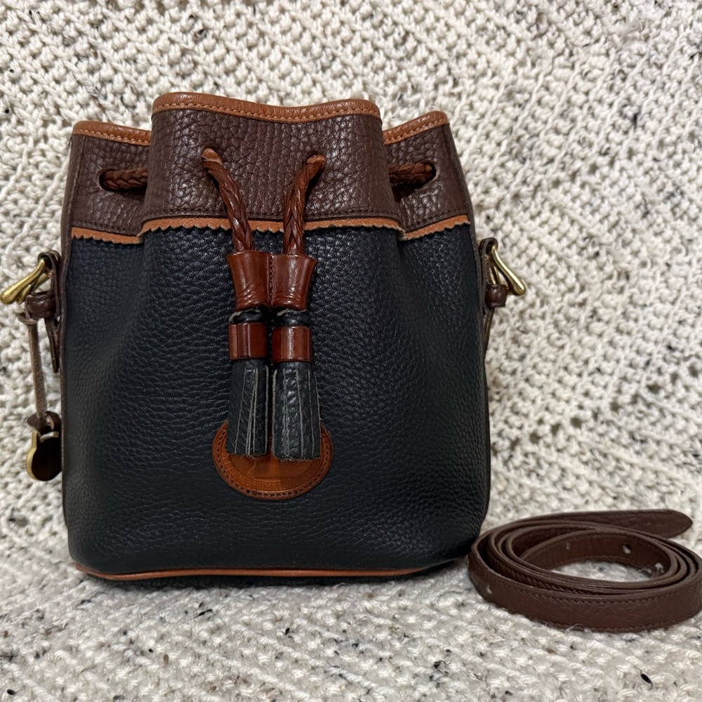 Vintage Dooney and Bourke Small Teton Drawstring Bucket Bag